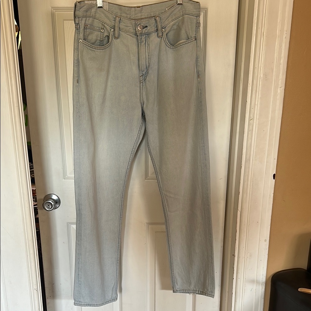 H&M Relaxed Fit Jeans Style size:32/32